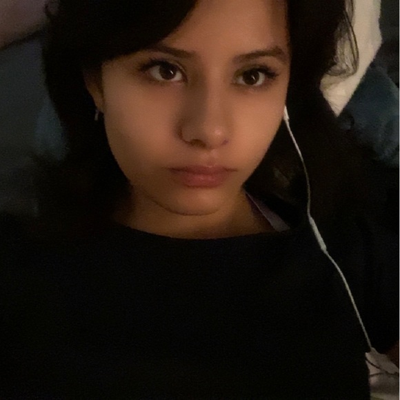 Meet your Posher, Amy - Picture 1 of 1